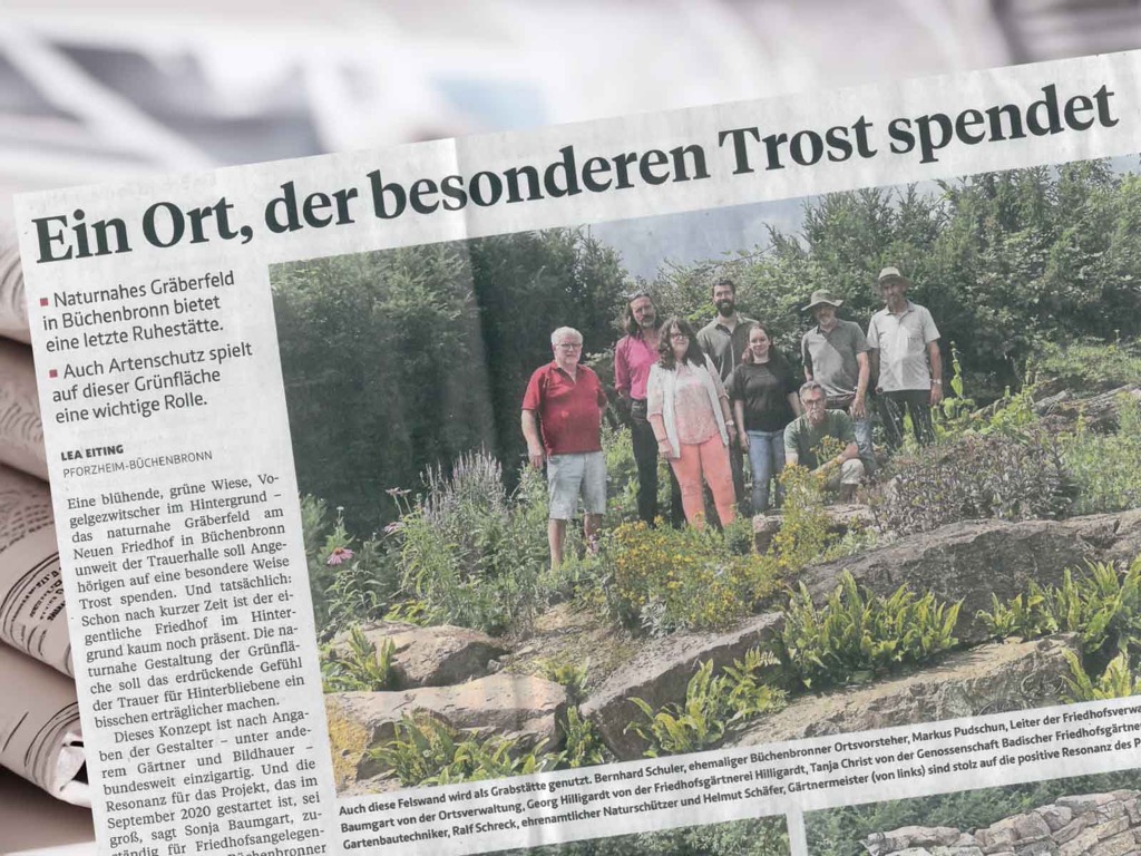 Zeitungsartikel „Ein Ort, der besonderen Trost spendet“ über das naturnahe Gräberfeld Büchenbronn